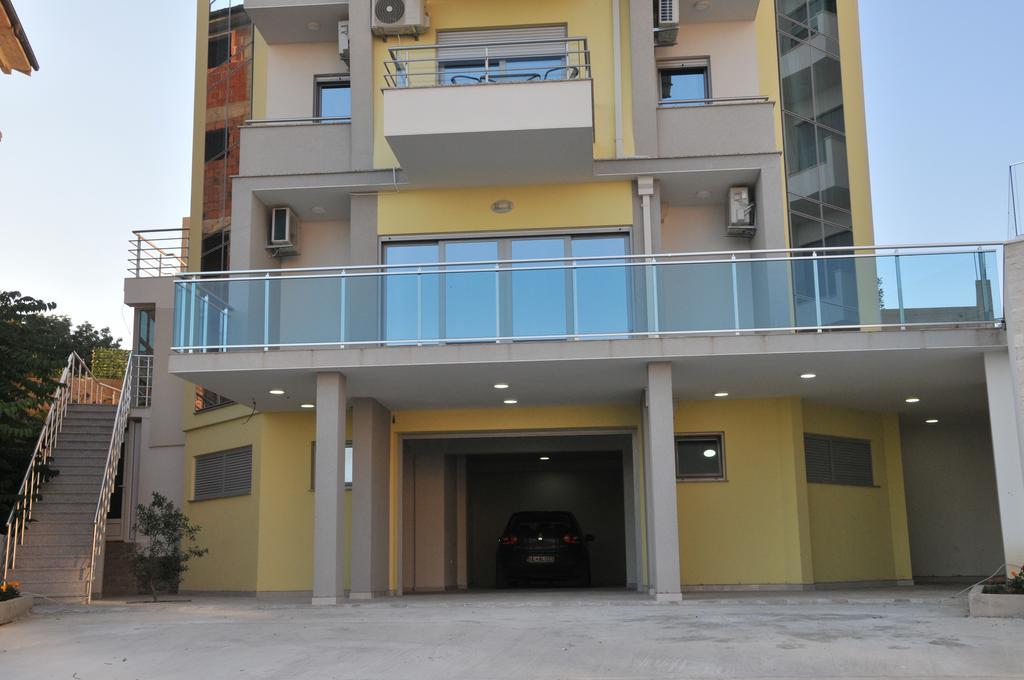 Ambassador & Ambassador Lux Apartments Ulcinj Exterior foto